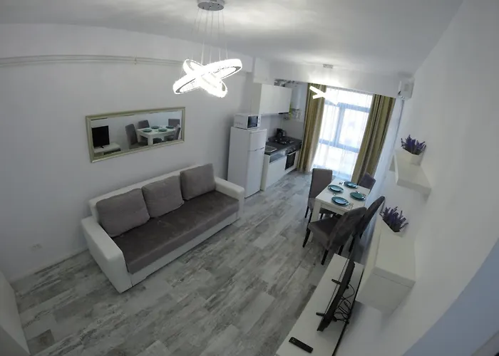 Lotus Nr 9 Sea View 公寓 马马亚