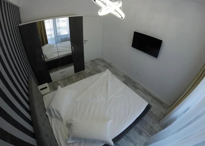 Lotus Nr 9 Sea View 马马亚